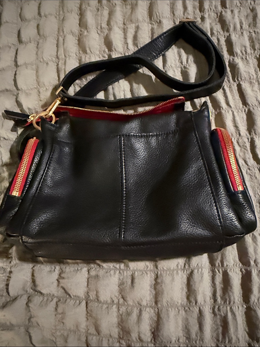 Hammitt Cargo Crossbody – Black Pebbled Leather w/ Red Trim & Gold Hardware - Picture 3 of 4